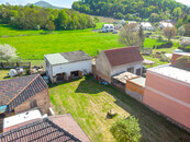 Prodej pozemku se stodolou v obci Rtyně nad Labem, cena 2500000 CZK / objekt, nabízí 